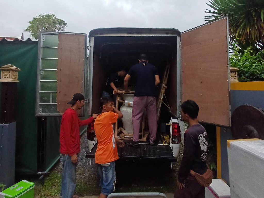 LOGISTICSWE ENSURE CUSTOMER